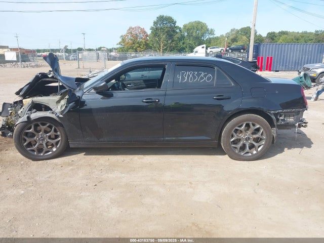 43183750 :رقم المزاد ، 2C3CCAGG1GH253237 vin ، 2016 Chrysler 300 300s مزاد بيع