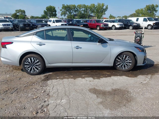 1N4BL4DV4RN360682 Nissan Altima Sv Fwd