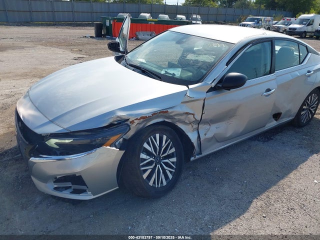 1N4BL4DV4RN360682 Nissan Altima Sv Fwd