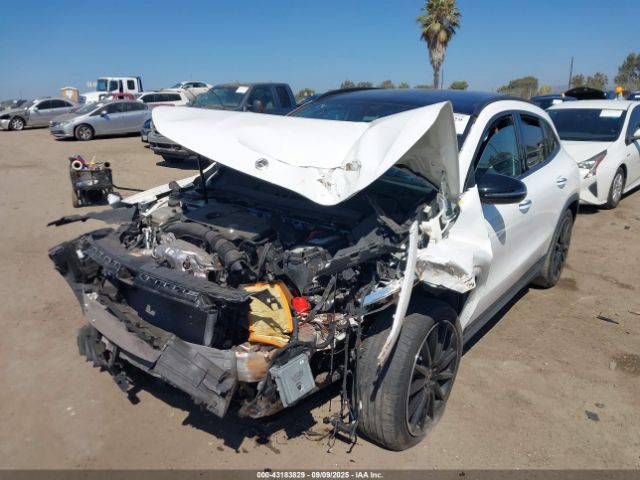 2022 MERCEDES-BENZ GLA 250 W1N4N4GB0NJ415217 Photo 1