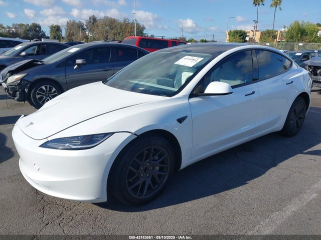 2025 TESLA MODEL 3 5YJ3E1EA6SF905210 Photo 1