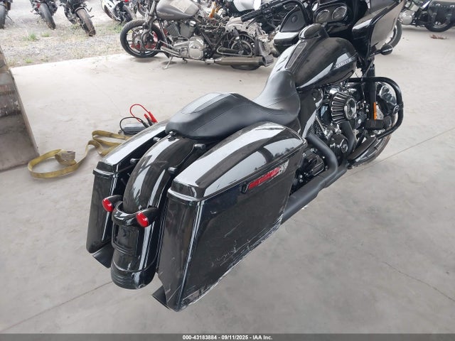 1HD1KTP39KB681958 Harley-Davidson 2019