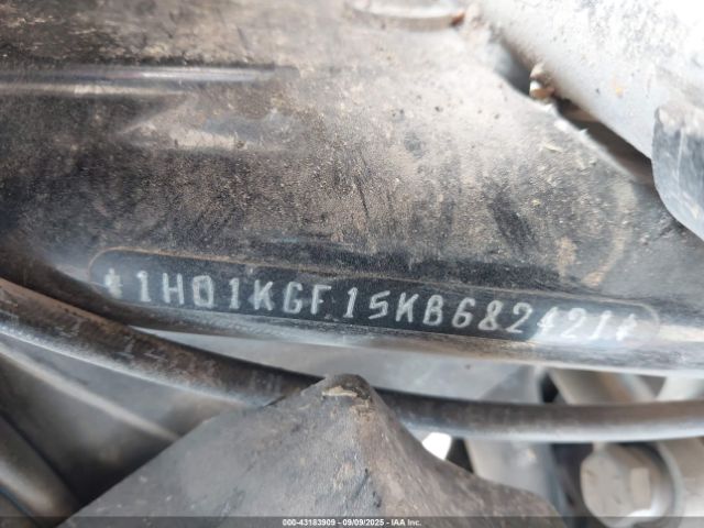 2019 HARLEY-DAVIDSON FLTRU 1HD1KGF15KB682421 Photo 9