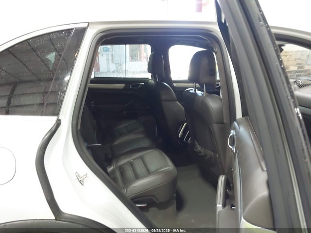 2016 PORSCHE CAYENNE WP1AC2A20GLA88062 Photo 7