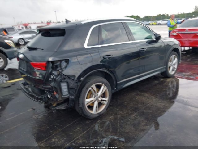 2019 AUDI Q3 WA1DECF37K1086355 Photo 3
