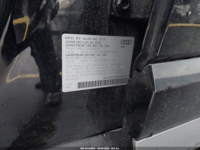 2019 AUDI Q3 WA1DECF37K1086355 Photo 8