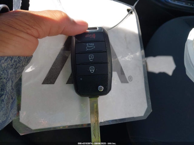 2019 KIA SORENTO 5XYPGDA50KG476743 Photo 10