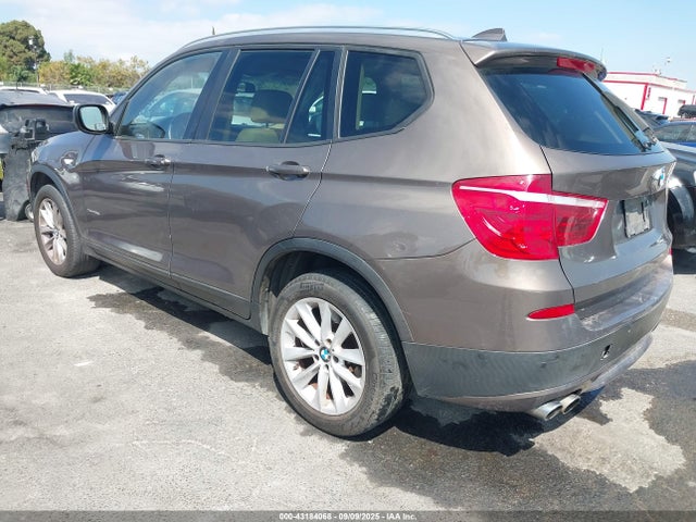 5UXWX9C58E0D40877 BMW X3