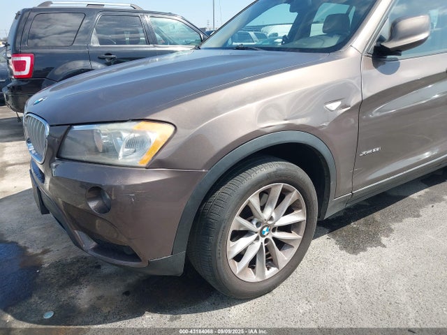 5UXWX9C58E0D40877 BMW X3