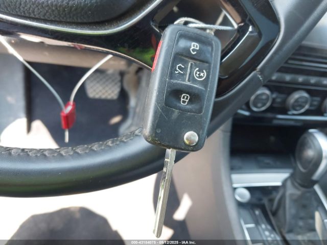 2021 VOLKSWAGEN PASSAT 1VWSA7A36MC010704 Photo 10