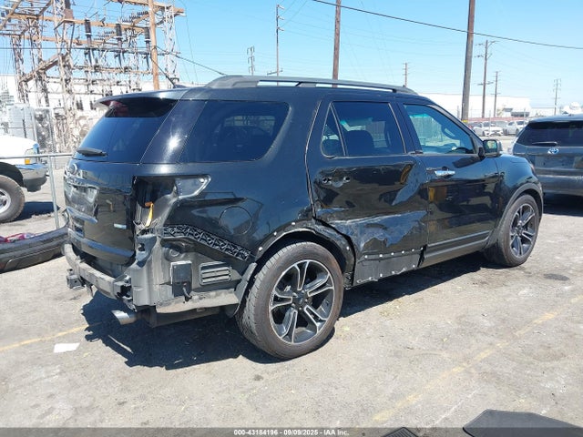 1FM5K8GT6EGA03574 Ford Explorer