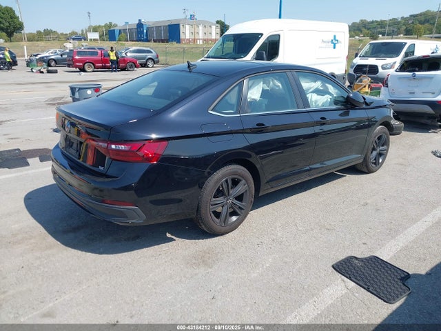 Volkswagen tsi 2024 3VW7M7BU5RM071312 Image 4