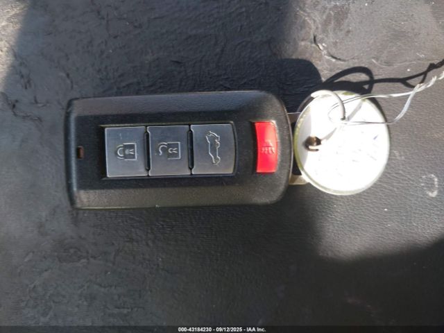 2020 MITSUBISHI OUTLANDER JA4AZ3A36LZ028898 Photo 10