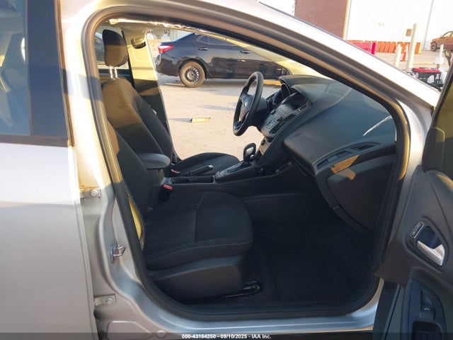 2018 FORD FOCUS 1FADP3F22JL229616 Photo 4