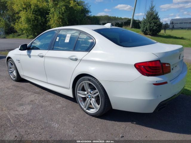 2011 BMW 550I WBAFU9C54BC786247 Photo 2