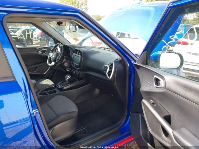 2020 KIA SOUL KNDJ63AU7L7009053 Photo 4