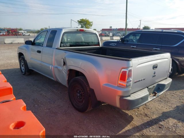 2007 MITSUBISHI RAIDER 1Z7HC22K57S174105 Photo 2