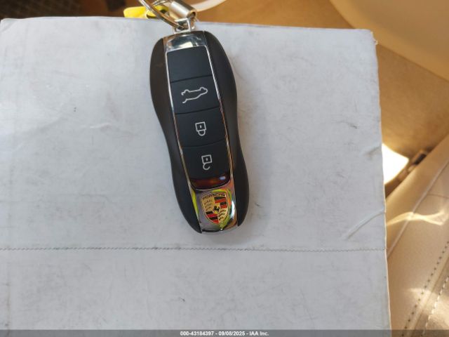 2015 PORSCHE MACAN WP1AB2A58FLB58094 Photo 10