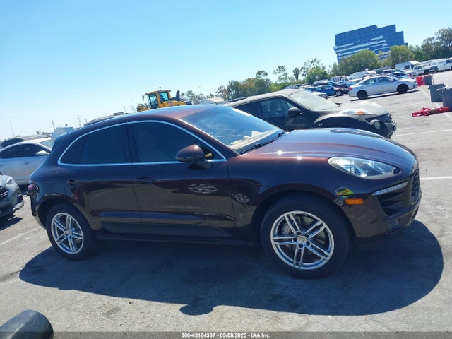 Porsche Macan 2015 WP1AB2A58FLB58094 Image 13