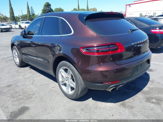 2015 PORSCHE MACAN WP1AB2A58FLB58094 Photo 2