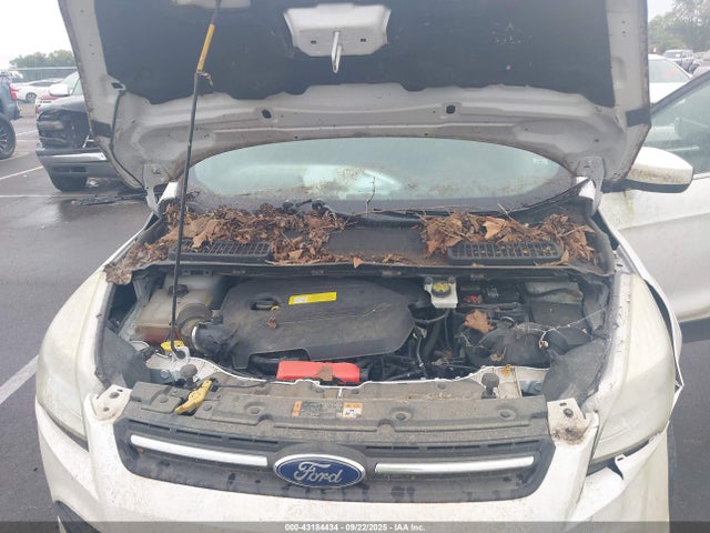 1FMCU0GX7GUA65642 Ford Escape