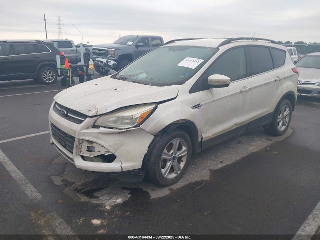 1FMCU0GX7GUA65642 Ford Escape