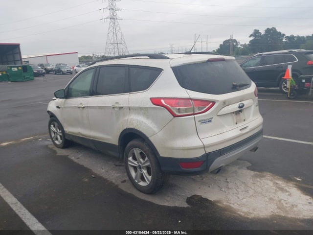 1FMCU0GX7GUA65642 Ford Escape