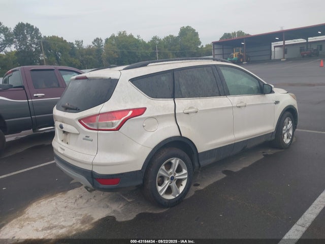 1FMCU0GX7GUA65642 Ford Escape