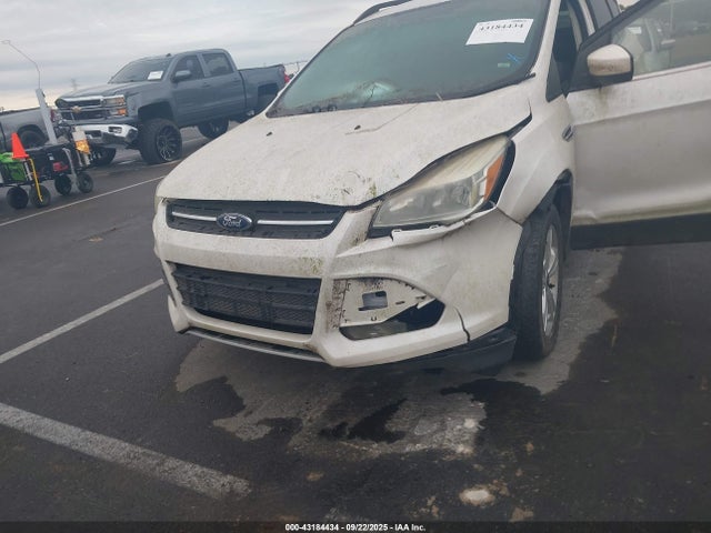 1FMCU0GX7GUA65642 Ford Escape