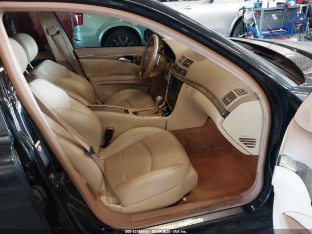 2007 MERCEDES-BENZ E 63 AMG WDBUF77X47B019207 Photo 4