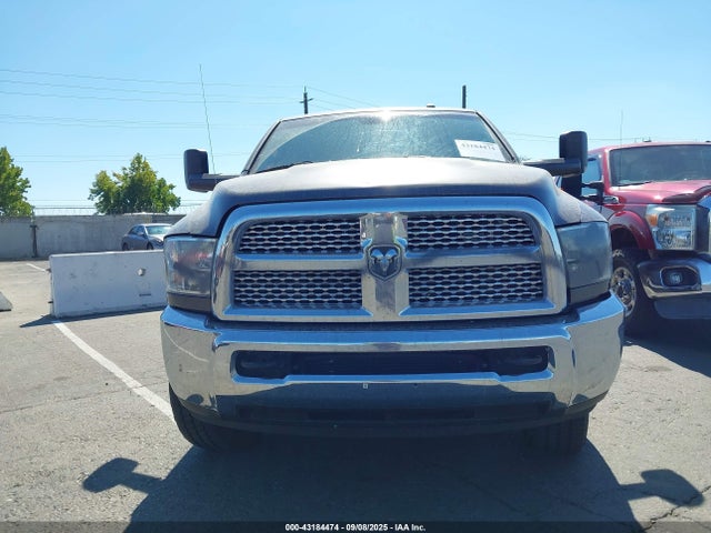 3C6UR5DL8HG534628 RAM 2500