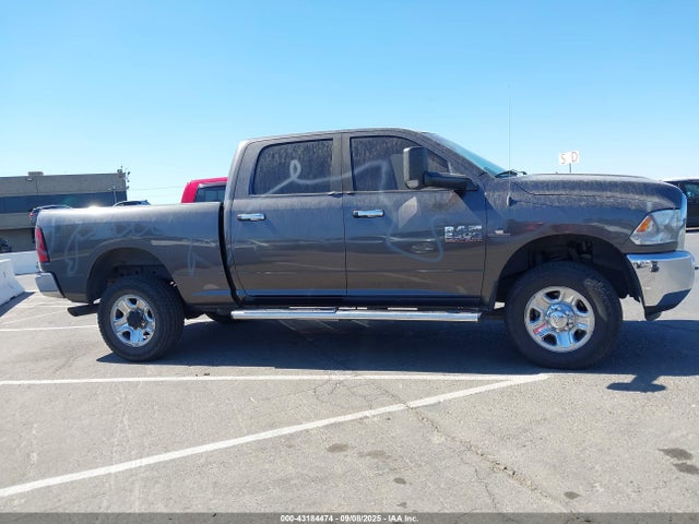 3C6UR5DL8HG534628 RAM 2500