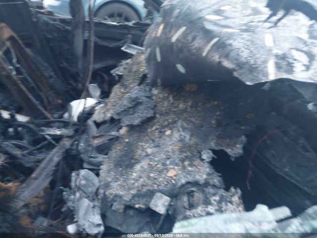 2017 VOLVO V90 CROSS COUNTRY YV4A22NL9H1005150 Photo 4