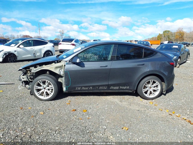 5YJYGDEE0MF192201 Tesla Model Y