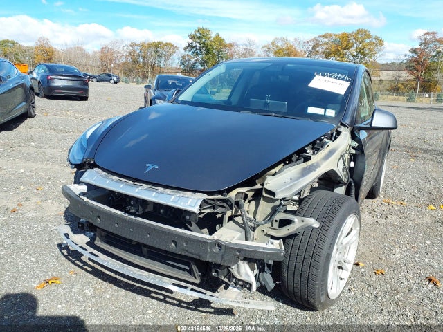 2021 TESLA MODEL Y 5YJYGDEE0MF192201 Photo 5