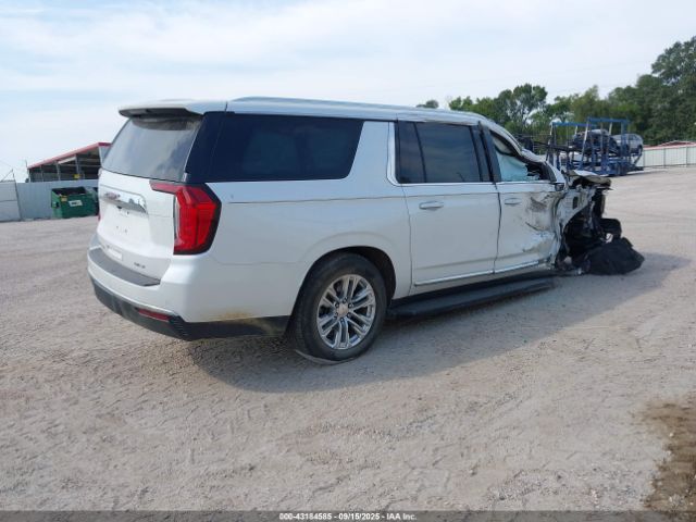 2021 GMC YUKON XL 1GKS1GKD7MR214696 Photo 3