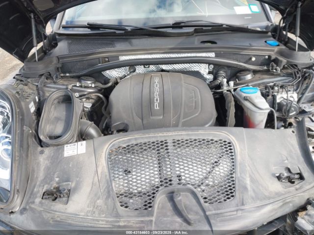 2018 PORSCHE MACAN WP1AA2A5XJLB13637 Photo 9