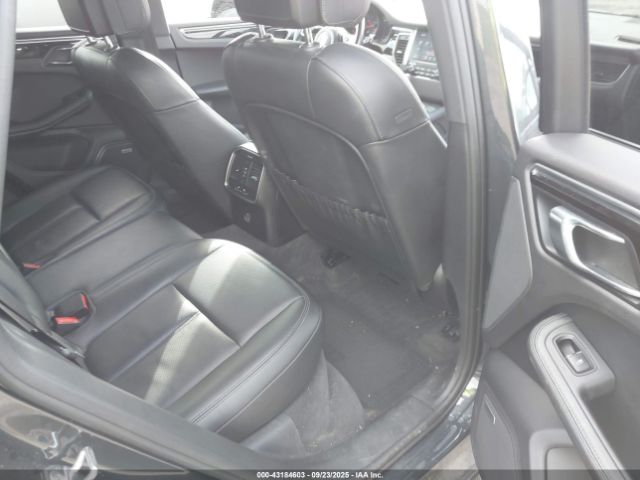 2018 PORSCHE MACAN WP1AA2A5XJLB13637 Photo 7