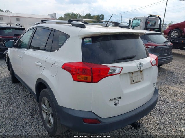 Toyota 2ar-fe 2015 2T3RFREV1FW363927 Image 3