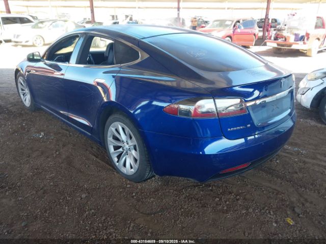 2017 TESLA MODEL S 5YJSA1E21HF184593 Photo 2