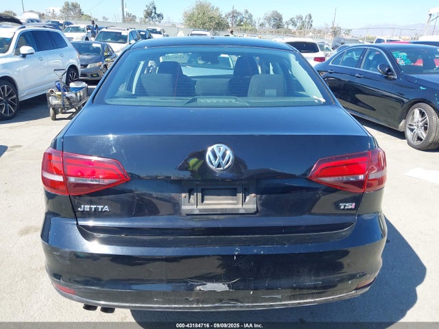 Volkswagen 1.4 tsi 2017 3VW2B7AJ8HM252880 Image 16