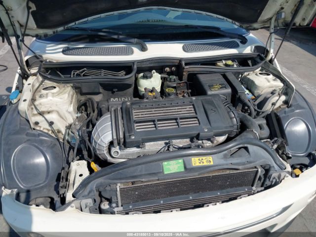 2005 MINI COOPER S WMWRE33515TG99033 Photo 9