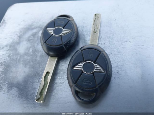 2005 MINI COOPER S WMWRE33515TG99033 Photo 10