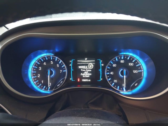 Продажа на аукционе авто 2017 Chrysler Pacifica Touring-l, vin: 2C4RC1BG8HR821735, номер лота: 43185019
