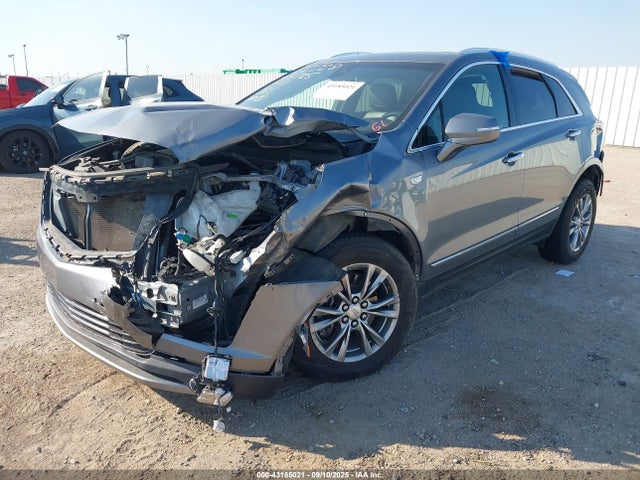 2021 CADILLAC XT5 1GYKNCRSXMZ105639 Photo 1