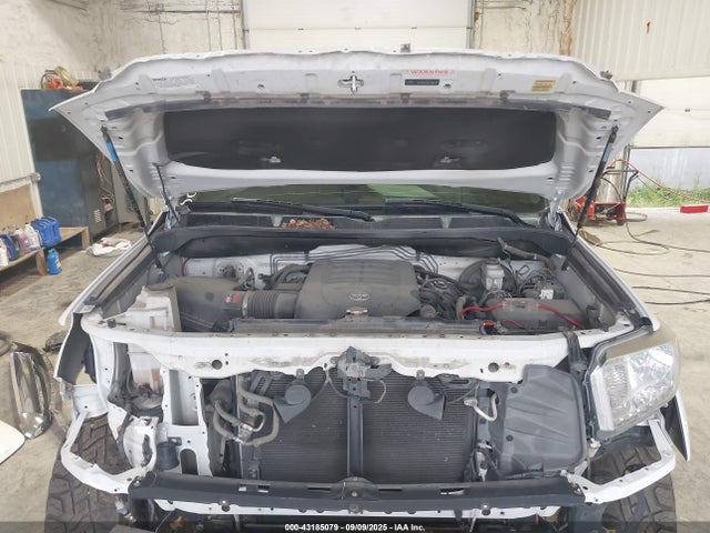 Toyota 3ur-fe 2014 5TFDY5F1XEX348765 Image 10