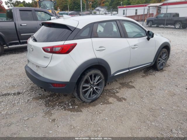 2018 MAZDA CX-3 JM1DKFD74J0301717 Photo 3