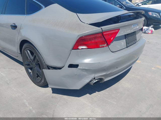 2012 AUDI A7 WAUSGAFC6CN006028 Photo 5