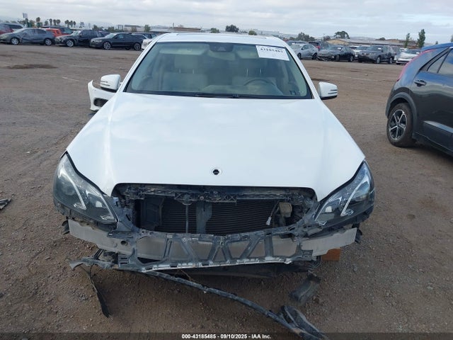 Mercedes-Benz E 350 2014 WDDHF5KB0EA798455 Image 12