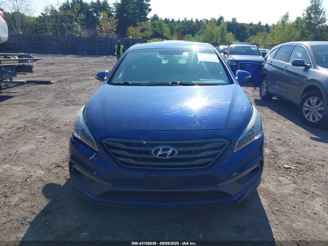 5NPE34AB7HH496269 Hyundai 2017